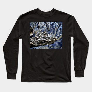 Alien creature mimicking tree roots Long Sleeve T-Shirt